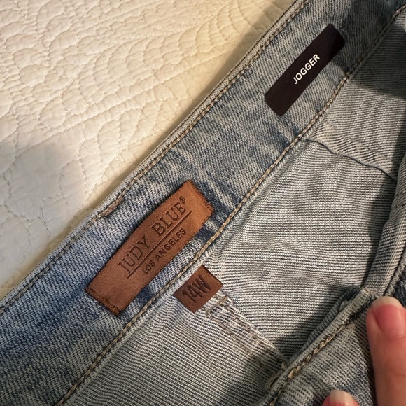 Judy Blue Light Blue Denim Joggers - Picture 4 of 6
